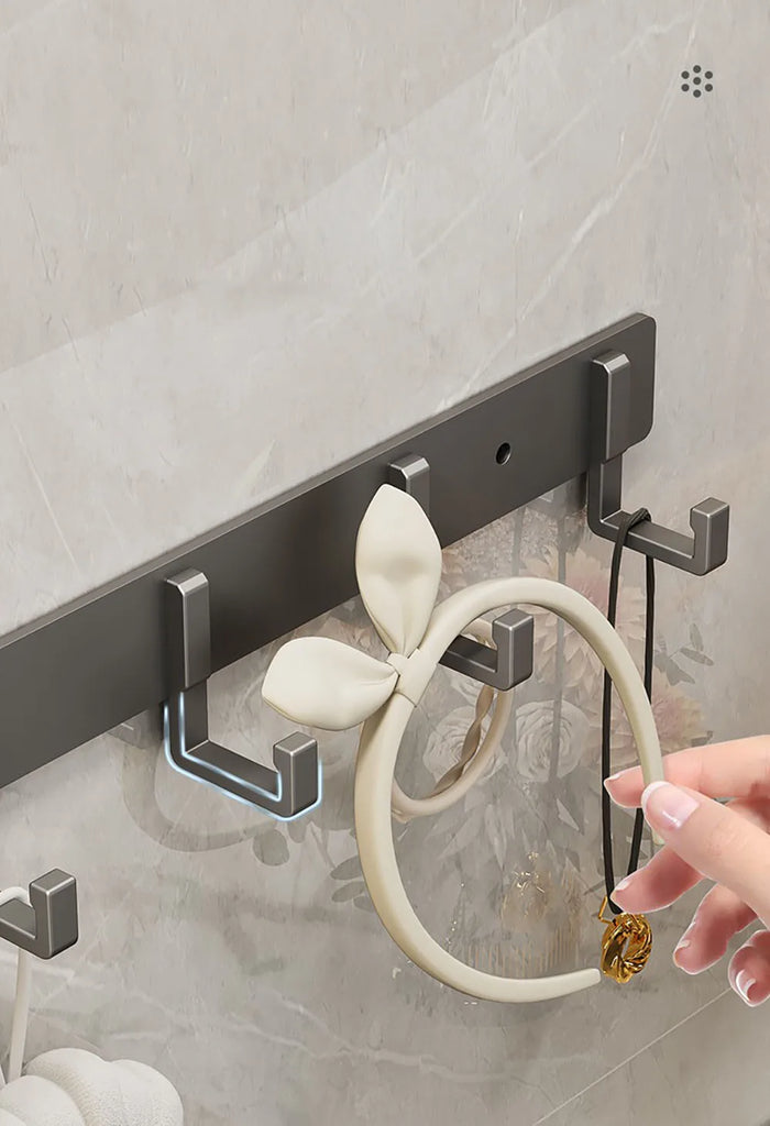 Punch-free wall-mounted living room clothes hanger load-bearing hook towel bathroom wall strong adhesive hanger