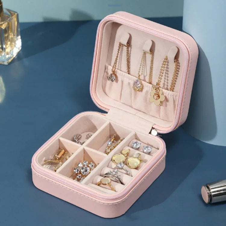 Portable Mini Jewelry Storage Box Travel Organizer Jewelry Case Leather Storage Earrings Necklace Ring Jewelry Organizer Display