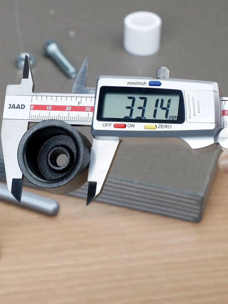 Digital Caliper,Stainless Steel Construction with Large LCD Screen,150mm/0-6 Inches,Industrial grade, high-precision tool