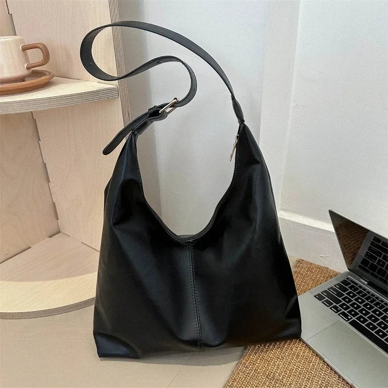 Trendy Casual Soft Pu Women's Handbags Solid Color Large Capacity Female Shoulder Bag Retro Tote Bag for Commute Shopping