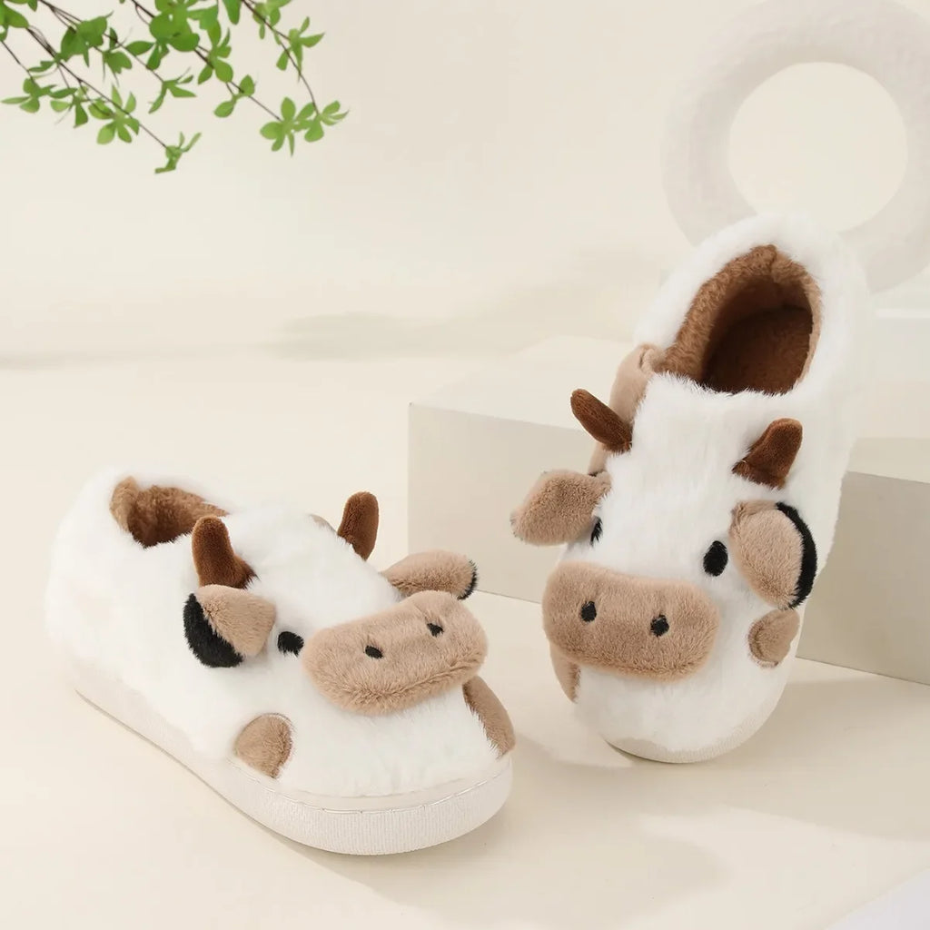 Winter Home Slippers for Couples Warm Plush Neutral Cartoon Cow Indoor Anti Slip Comfortable Cotton Slippers for Men and Women