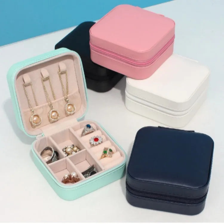 Portable Mini Jewelry Storage Box Travel Organizer Jewelry Case Leather Storage Earrings Necklace Ring Jewelry Organizer Display