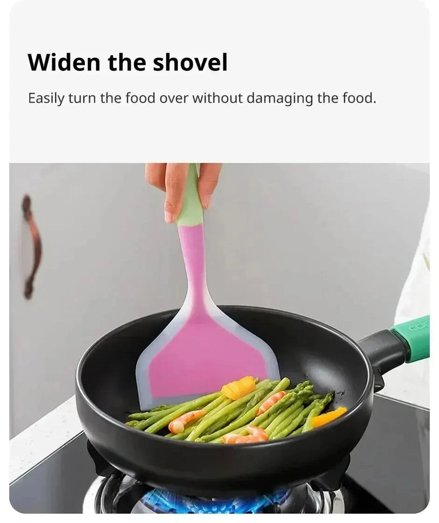 Random Color Pancake Spatula Silicone High Temperature Resistant Beef Meat Egg Kitchen Scraper Wide Pizza Cooking Tools Shovel