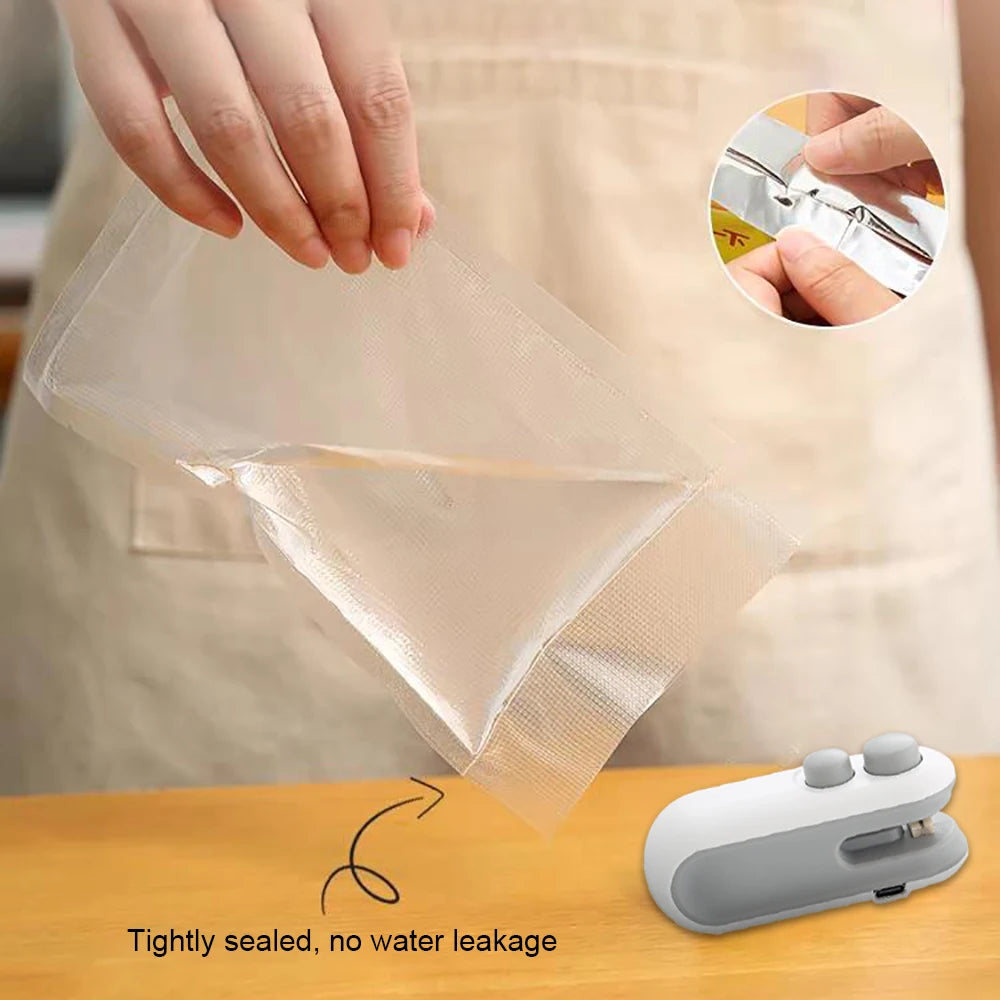Mini Heat Bag Sealing Machine Plastic Bag Sealer Portable Thermal Plastic Bag Sealants Handheld Plastic Bags Sealing Machine