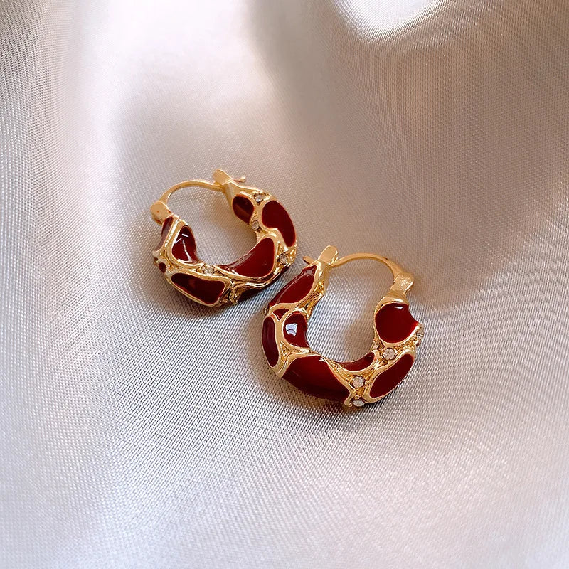 French Retro Enamel Leopard Print U-shaped Ear Buckle Women Temperament Earrings Party and Daily Wear Fashion Jewelry